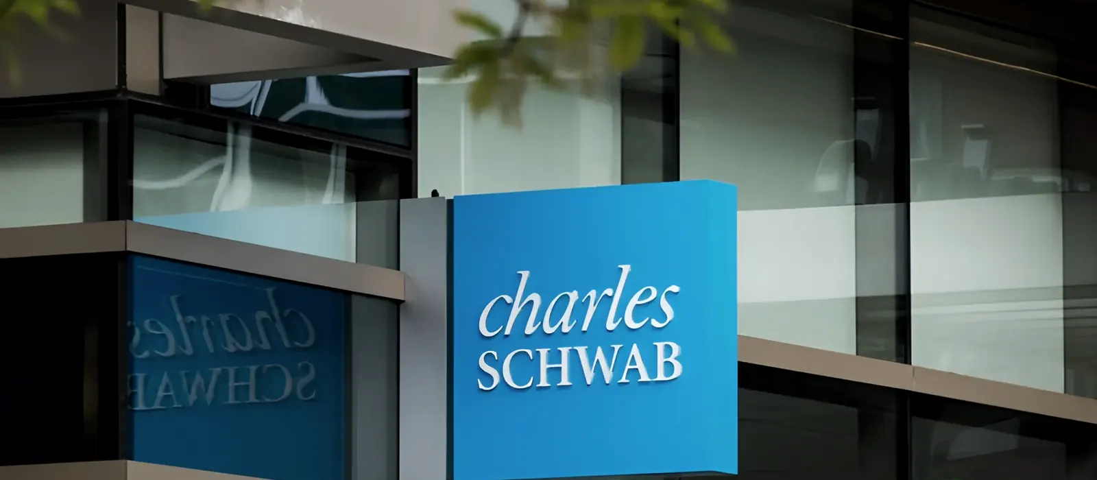 Charles Schwab — Finans · İçerik otoritesi